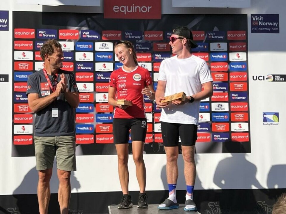 HUSHOVD. Marie Risvoll Amundsen, William Lundberg og de andre fikk premiene sine av Thor Hushovd. HUSHOVD. Marie Risvoll Amundsen, William Lundberg og de andre fikk premiene sine av Thor Hushovd. Foto: Espen Johansen