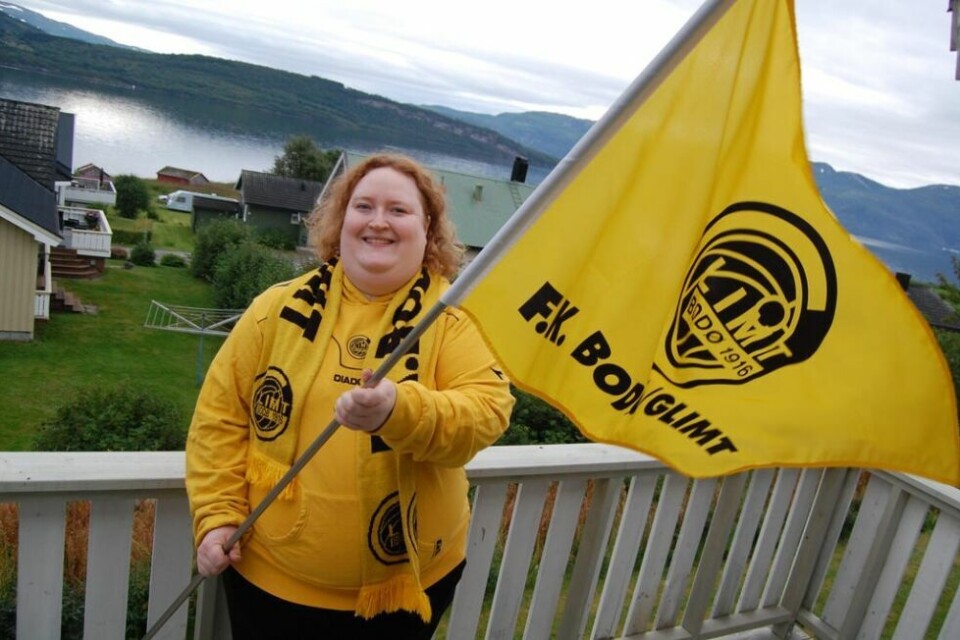 IVRIG SUPPORTER. Ingeborg Haugen fra Fauske er med i Bodø/Glimts supporterklubb, og har stor tro på klubben i år. IVRIG SUPPORTER. Ingeborg Haugen fra Fauske er med i Bodø/Glimts supporterklubb, og har stor tro på klubben i år. Foto: Stig Bjørnar Karlsen