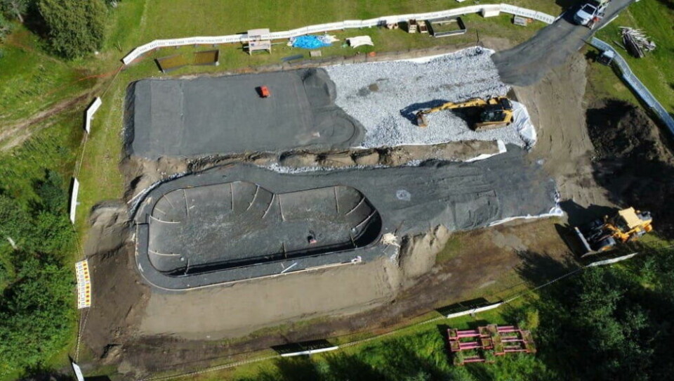 SNART FERDIG. Det er et omfattende grunnarbeid som skal til for å bygge en betongpark, men det er allerede tydelig at dette blir et omfattende anlegg som vil bestå i mange år fremover. SNART FERDIG. Det er et omfattende grunnarbeid som skal til for å bygge en betongpark, men det er allerede tydelig at dette blir et omfattende anlegg som vil bestå i mange år fremover. Foto: Saltdal Skateboardklubb