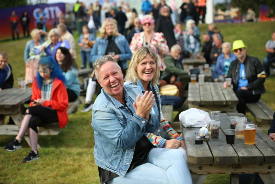 GOD START. Fredag starter bra med sol og gode temperaturer, mens det er fare for regnbyger lørdag. Bildet er fra Gatafestivalen 2023. GOD START. Fredag starter bra med sol og gode temperaturer, mens det er fare for regnbyger lørdag. Bildet er fra Gatafestivalen 2023. Foto: Lise Ailin Rosvoll Berntzen