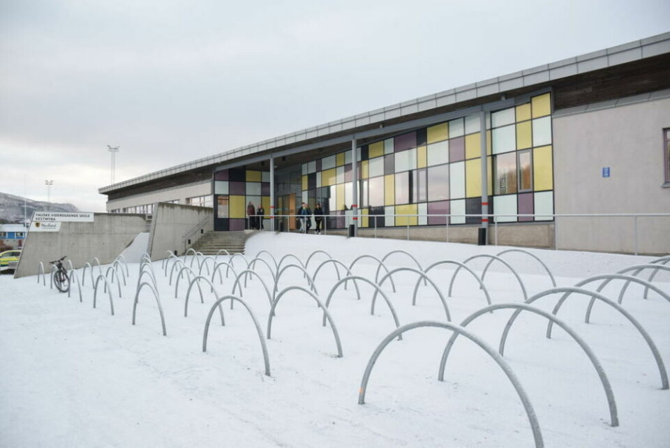 RAPPORT. Utdanningsdirektoratet mener at man må se på nødvendigheten av at alt fravær på videregående skole må attesteres av lege. RAPPORT. Utdanningsdirektoratet mener at man må se på nødvendigheten av at alt fravær på videregående skole må attesteres av lege. Foto: Frida Kalbakk