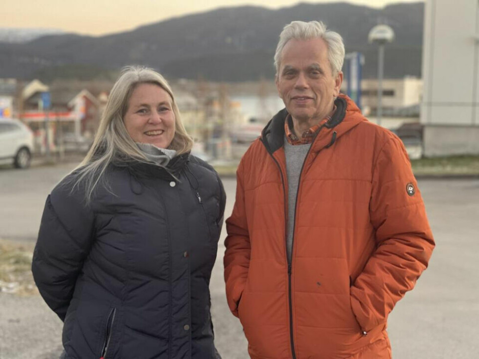 KONFERANSE. Odd-Harald Larsen i eldrerådet på Fauske pg Gro-Anita Olsen i Seniornett Fauske håper mange tar turen på tirsdag. KONFERANSE. Odd-Harald Larsen i eldrerådet på Fauske pg Gro-Anita Olsen i Seniornett Fauske håper mange tar turen på tirsdag. Foto: Helge Simonsen