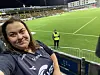 IVRIG. Barbara Holzer fra Østerrike er Viking-fan på sin hals, men ”samler” også på fotballbaner. I helgen fikk hun både sett Viking på Aspmyra, men også krysset av SKS Arena på banelista si. Foto: Barbara Holzer