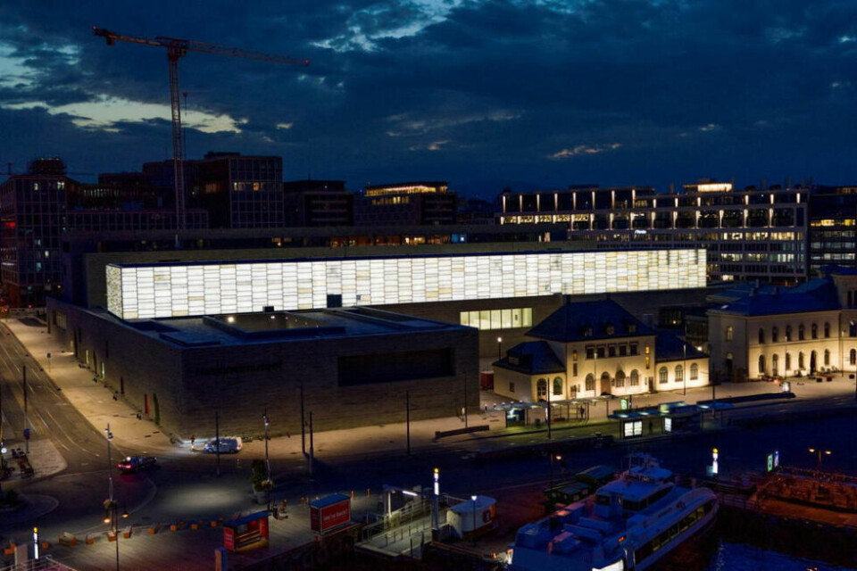 STOR BEGIVENHET. Åpningen av det nye Nasjonalmuseet er en stor begivenhet. Der blir Kenn-Ole Moen representert både ved å være til stede og å ha en skulptur i utstillingen. STOR BEGIVENHET. Åpningen av det nye Nasjonalmuseet er en stor begivenhet. Der blir Kenn-Ole Moen representert både ved å være til stede og å ha en skulptur i utstillingen. Foto: Nasjonalmuseet.