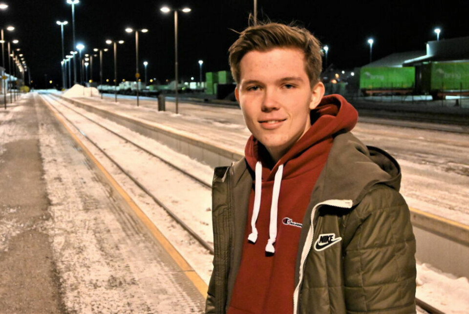 Jakob Bjørknes aka rapperen Jaakob fra Røsvik i Sørfold Jakob Bjørknes aka rapperen Jaakob fra Røsvik i Sørfold Foto: Kenneth Strømsvåg