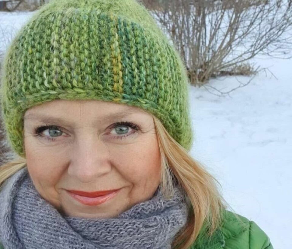 Anita Ness Byberg og mannen har startet et firma for å ta folk med på guidete turer med seilbåt. Anita Ness Byberg og mannen har startet et firma for å ta folk med på guidete turer med seilbåt.
