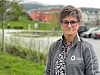 OPPRØRTE. Leder for Utdanningsforbundet i Fauske kommune, Anita Helgesen, forteller om mange svært opprørte lærere, foreldre og elever over vedtaket om å redusere kutt ved Vestmyra gjennom å hente det fra de andre skolene i kommunen. Foto: Helge Simonsen