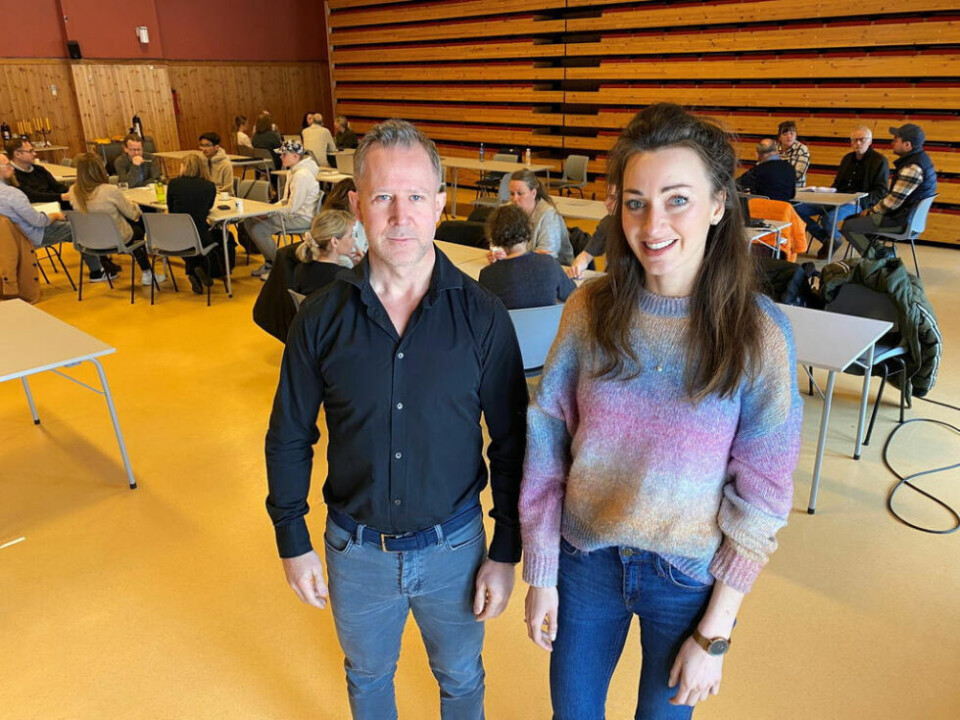 ALLE MÅ BIDRA. Gøran Raade-Andersen og Malgorzata Maria Dvorakova fra Nordland fylkeskommune var med på konferansen Ung i Sørfold, og snakket om hvordan hele samfunnet må mobiliseres for å gi barn og unge bedre oppvekstvilkår. Begge foto: Eva S. WintherGODE MINNER. Lena Cecilie Osnes Pedersen er prosjektleder for Heilt innafor og viste en film spekket av gode minner fra det de har fått til på tross av korona. ALLE MÅ BIDRA. Gøran Raade-Andersen og Malgorzata Maria Dvorakova fra Nordland fylkeskommune var med på konferansen Ung i Sørfold, og snakket om hvordan hele samfunnet må mobiliseres for å gi barn og unge bedre oppvekstvilkår. Begge foto: Eva S. Winther