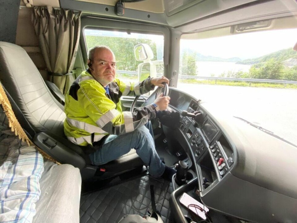 VIL BERGE LIV. Hans Petersen I TIA Norge mener redusert fart i tunnelene vil kunne være med på å berge liv. VIL BERGE LIV. Hans Petersen I TIA Norge mener redusert fart i tunnelene vil kunne være med på å berge liv. Foto: Kenneth Strømsvåg