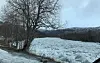 HOPER SEG OPP. Ved Os i Beiarn klumper isen seg sammen når elva tiner opp. Det fører ofte til oversvømmelser. Foto: Beiarn kommune