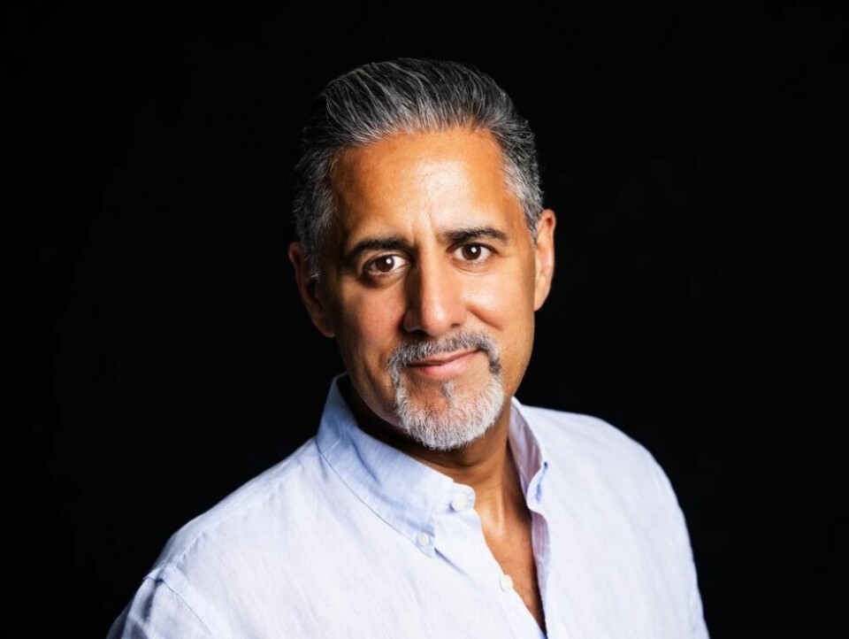BOKBAD. Abid Raja er kjent både som forfatter og politiker. BOKBAD. Abid Raja er kjent både som forfatter og politiker. Foto: Lina Hindrum