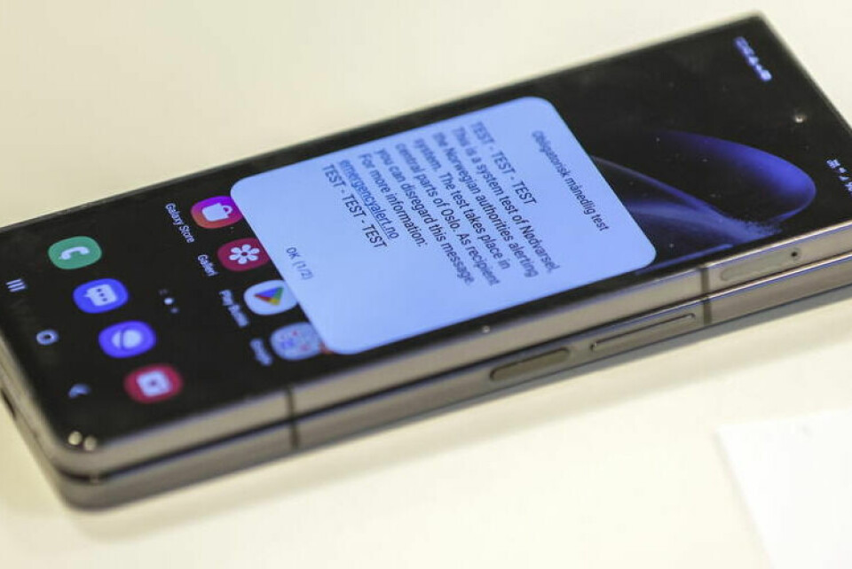 VARSEL. Onsdag sender politiet ut nødvarsler på mobil, samtidig som Sivilforsvaret tester sireneanleggene i byer og tettsteder.. VARSEL. Onsdag sender politiet ut nødvarsler på mobil, samtidig som Sivilforsvaret tester sireneanleggene i byer og tettsteder.. Foto: NTB