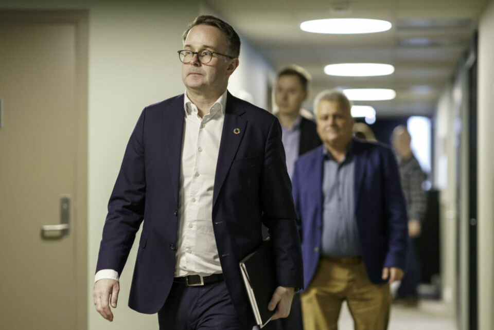 Fellesforbundets leder Jørn Eggum og fung. administrerende direktør Knut E. Sunde i Norsk Industri møtte Riksmekler Mats Wilhelm Ruland etter bruddet i frontfagsforhandlingene før påske. Fellesforbundets leder Jørn Eggum og fung. administrerende direktør Knut E. Sunde i Norsk Industri møtte Riksmekler Mats Wilhelm Ruland etter bruddet i frontfagsforhandlingene før påske. Foto: Cornelius Poppe / NTB