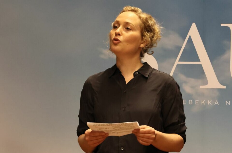 – Det var et fantastisk første møte med publikum. En kjempestor opplevelse, sier Rebekka Nystabakk som har skrevet manus og regissert SAU. – Det var et fantastisk første møte med publikum. En kjempestor opplevelse, sier Rebekka Nystabakk som har skrevet manus og regissert SAU. Foto: Bjørnar A. Pettersen