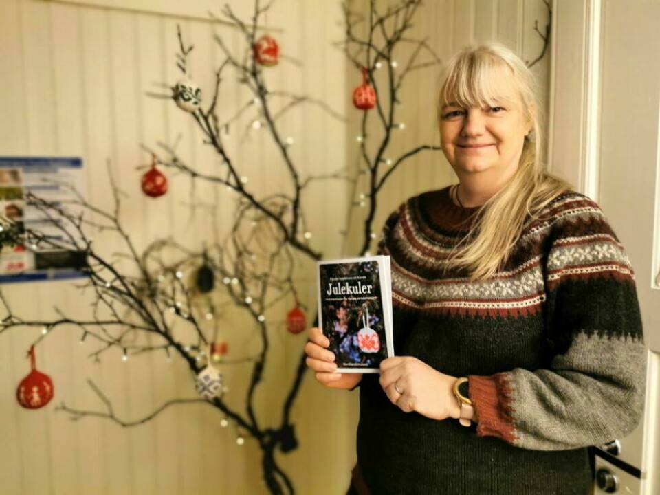 KUL JULEIDÉ. Det var avdelingsleder Tove Mette Mæland ved Nordlandsmuseet på Fauske som kom med ideen om å lage egne oppskrifter på julekuler. KUL JULEIDÉ. Det var avdelingsleder Tove Mette Mæland ved Nordlandsmuseet på Fauske som kom med ideen om å lage egne oppskrifter på julekuler. Foto: Nordlandsmuseet