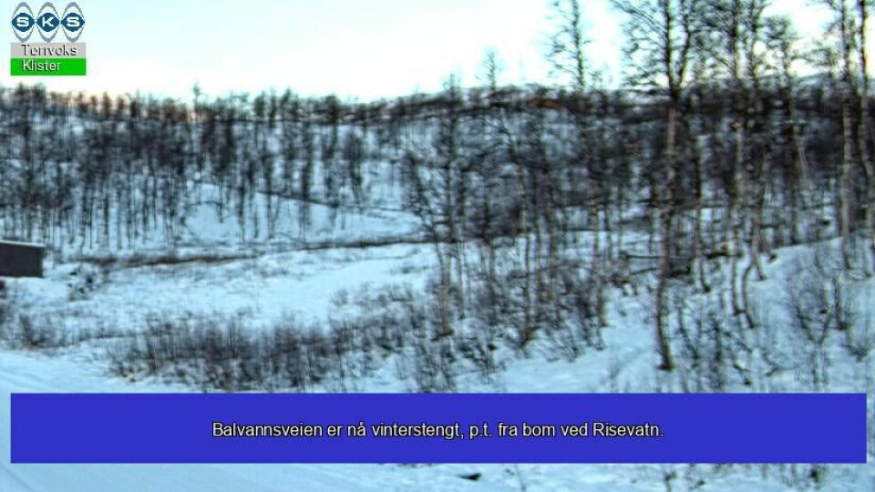 Nå kan man ikke lenger kjøre helt inn til Balvatnet. Nå kan man ikke lenger kjøre helt inn til Balvatnet. Foto: SKS Webkamera