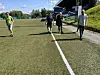 SLITT. På Fauske stadionen er kunstgresset så slitt at det utgjør en forurensningsfare, i tillegg til gummigranulatet. Her er Jørgen Aadahl (Fauske komnmune), Tom Erik Lund /(Fauske/Sprint(, Ketil Hugaas (Fauske kommune) og Espen Olaf Henriksen fra statsforvalteren på befaering i juni i år. Foto: Espen Johansen