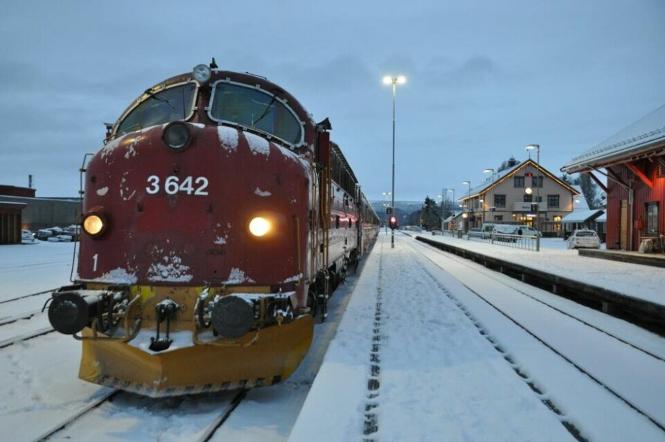 TIDSMASKIN. Neste uke kan du bli med når det historiske Di3-lokomotivet kommer trekkende med det såkalte Ståltoget til Bodø. Da blir det arrangert en egen tur mellom Bodø og Fauske tirsdag 4. februar. TIDSMASKIN. Neste uke kan du bli med når det historiske Di3-lokomotivet kommer trekkende med det såkalte Ståltoget til Bodø. Da blir det arrangert en egen tur mellom Bodø og Fauske tirsdag 4. februar. Foto: Mette Larsen