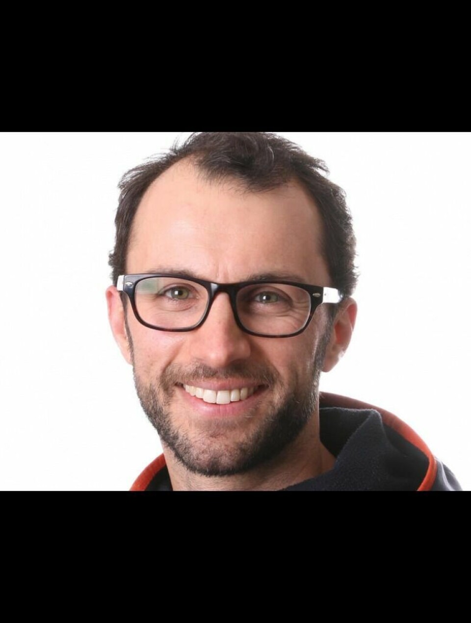 Daniel Weiss er rådgiver ved folkehelseseksjonen til Nordland fylkeskommune, og ber flere om å besvare fylkeshelseundersøkelsen som ble sendt ut for to uker siden. Daniel Weiss er rådgiver ved folkehelseseksjonen til Nordland fylkeskommune, og ber flere om å besvare fylkeshelseundersøkelsen som ble sendt ut for to uker siden. Foto: Halvard Søvik