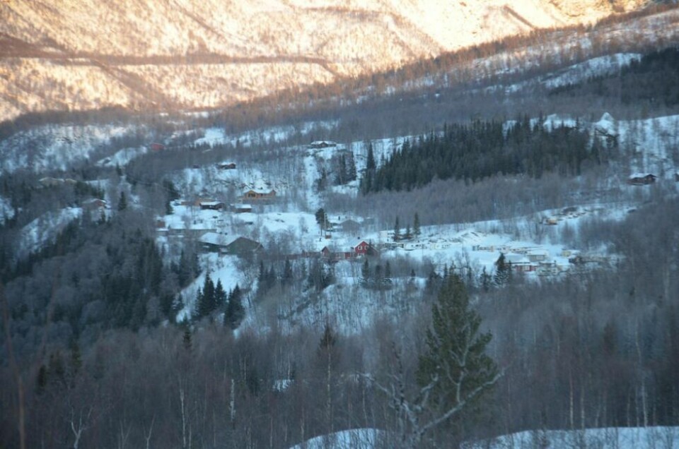 ENDELIG. Det blir fornøyde beboere og hytteeiere i Skaiti når de endelig får brebånd/mobildekning. ENDELIG. Det blir fornøyde beboere og hytteeiere i Skaiti når de endelig får brebånd/mobildekning. Foto: Sverre Breivik