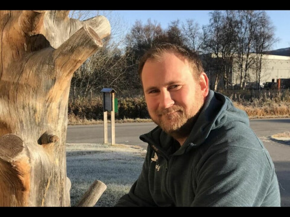 LIKER SEG UTE. Arnold Foshaug Berg er Statskogs fiske- og jaktkonsulent i Salten med kontorsted på Fauske. Han ble tidlig tatt med på tur av sine foreldre, men aldri tvunget med. I tillegg til rype og elg, jakter han også rev og mår innimellom. LIKER SEG UTE. Arnold Foshaug Berg er Statskogs fiske- og jaktkonsulent i Salten med kontorsted på Fauske. Han ble tidlig tatt med på tur av sine foreldre, men aldri tvunget med. I tillegg til rype og elg, jakter han også rev og mår innimellom. Foto: Sylvia Bredal