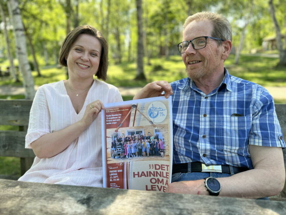 GLEDER SEG. Rannei Amundsen og Ottar Skjellhaug i Fauske blandakor gleder seg til jubileumskonsert med nordnorsk tema i september for å markere at koret er 75 år. GLEDER SEG. Rannei Amundsen og Ottar Skjellhaug i Fauske blandakor gleder seg til jubileumskonsert med nordnorsk tema i september for å markere at koret er 75 år. Foto: Espen Johansen