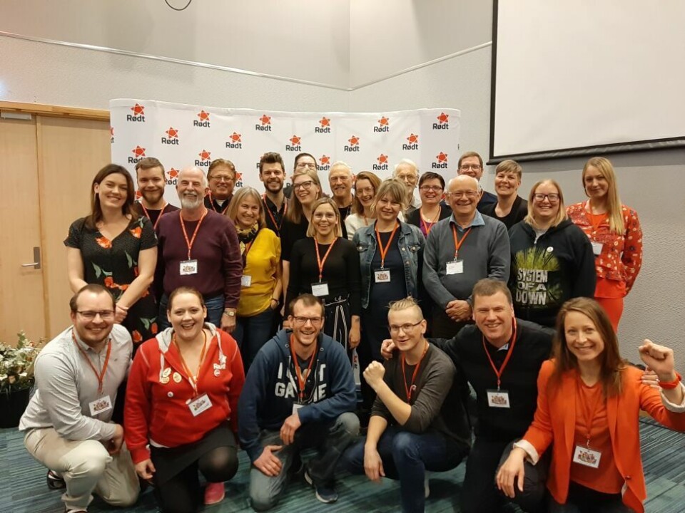 LANDSMØTE. Nordlandsdelegasjonen er avbildet sammen med partileder Bjørnar Moxnes, partisekretær Benedikte Pryneid Hansen fra Alta og 1. nestleder Marie Sneve Martinussen fra Kirkenes. LANDSMØTE. Nordlandsdelegasjonen er avbildet sammen med partileder Bjørnar Moxnes, partisekretær Benedikte Pryneid Hansen fra Alta og 1. nestleder Marie Sneve Martinussen fra Kirkenes. Foto: Rødt