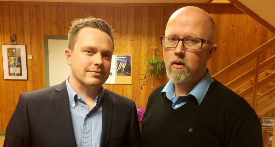 FORNØYD. Gruppeleder og ordførerkandidat for Høyre i Saltdal, Steinar Maarnes og Ole Bøhlerengen er veldig fornøyd med at det blir fjellvei til Tverråvatn. FORNØYD. Gruppeleder og ordførerkandidat for Høyre i Saltdal, Steinar Maarnes og Ole Bøhlerengen er veldig fornøyd med at det blir fjellvei til Tverråvatn. Foto: Maria E. Trondsen