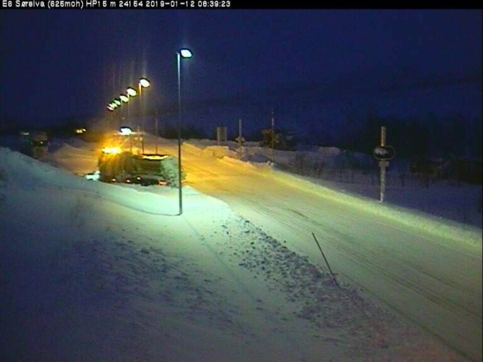 Slik så det ut ved Sørelva, på nordsiden av Saltfjellet, lørdag morgen. Slik så det ut ved Sørelva, på nordsiden av Saltfjellet, lørdag morgen. Foto: Statens vegvesens webkamera