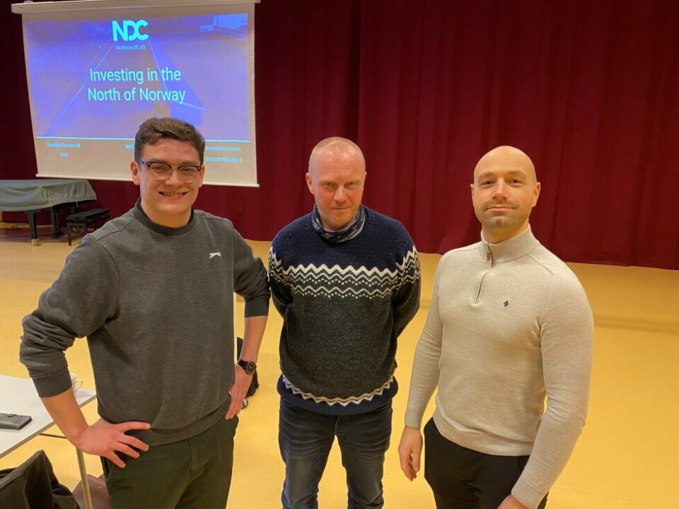 Representanter fra Northern DC presenterte prosjektet sitt om datasenter ved Kobbvatn i Sørfold formannskap i starten av mars. Fra venstre William Tasney, Roald Normann og Bendik Fostervoll. Representanter fra Northern DC presenterte prosjektet sitt om datasenter ved Kobbvatn i Sørfold formannskap i starten av mars. Fra venstre William Tasney, Roald Normann og Bendik Fostervoll. Foto: Eva S. Winther