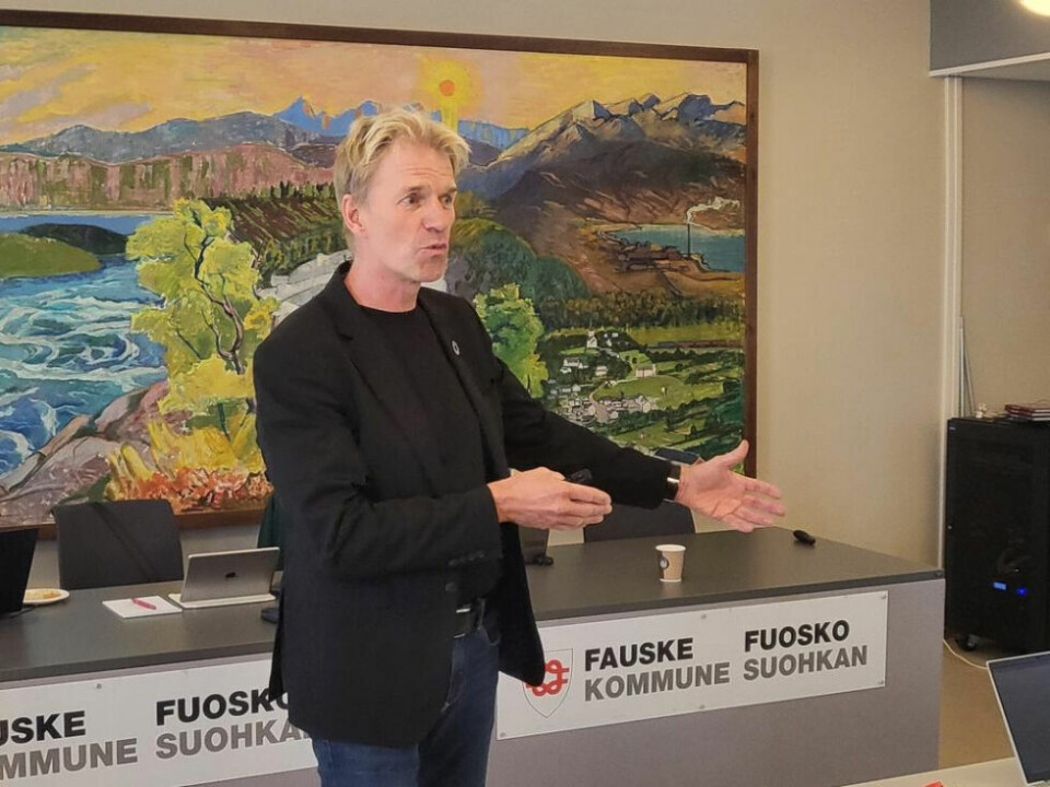 KLAR TALE. Håvard Moe hadde tatt turen fra Nannestad og talte rett fra levra til nordlendingene på Fauske om evnen til å styre økonomien. KLAR TALE. Håvard Moe hadde tatt turen fra Nannestad og talte rett fra levra til nordlendingene på Fauske om evnen til å styre økonomien. Foto: Stig Bjørnar Karlsen