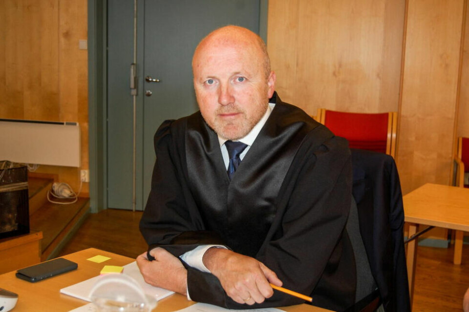 FORSVARER. Advokat Svein Skipnes skal forsvare den tiltalte mannen i retten i november. FORSVARER. Advokat Svein Skipnes skal forsvare den tiltalte mannen i retten i november. Foto: Stig Bjørnar Karlsen