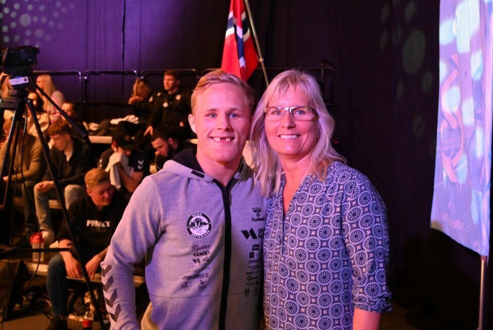 BETYR MYE. Mamma Trine Jakobsen betyr mye for Morten Thoresen i jakten på brytemedaljer. BETYR MYE. Mamma Trine Jakobsen betyr mye for Morten Thoresen i jakten på brytemedaljer. Foto: Stig Bjørnar Karlsen