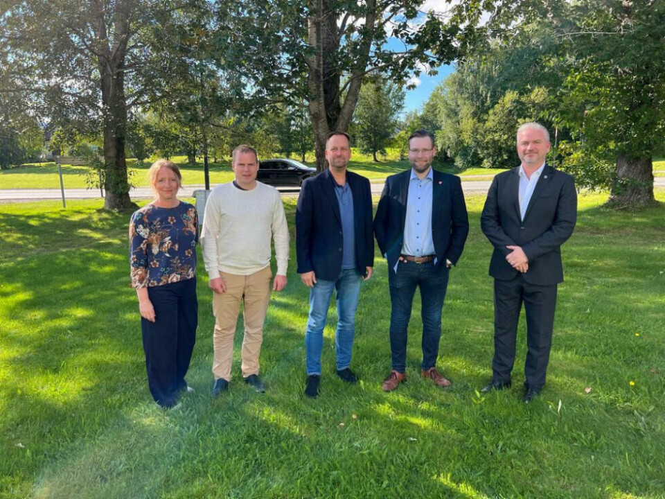 MØTTE STATSFORVALTEREN. Fra venstre Ingelin Noresjø, Karl Gunnar Strøm, Ronny Borge og Michael Sagnes. MØTTE STATSFORVALTEREN. Fra venstre Ingelin Noresjø, Karl Gunnar Strøm, Ronny Borge og Michael Sagnes. Foto: Stig Bjørnar Karlsen
