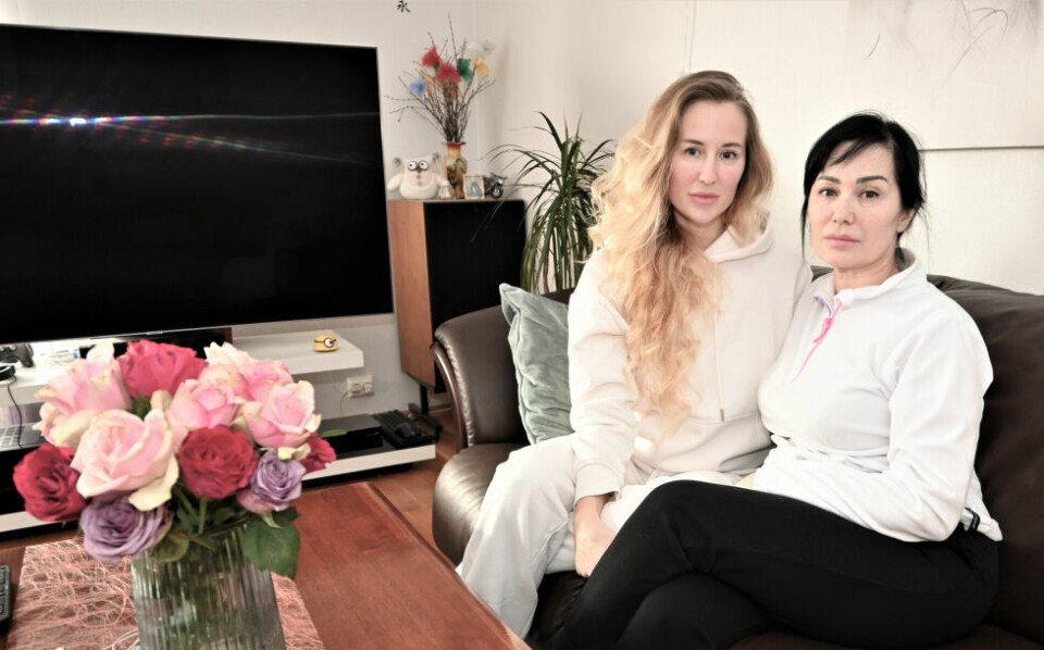 TRYGG HOS MAMMA. Tidlig i mars ble Kataryna Zozulia gjenforent med mamma Marina på Fauske. TRYGG HOS MAMMA. Tidlig i mars ble Kataryna Zozulia gjenforent med mamma Marina på Fauske. Foto: Kenneth Strømsvåg