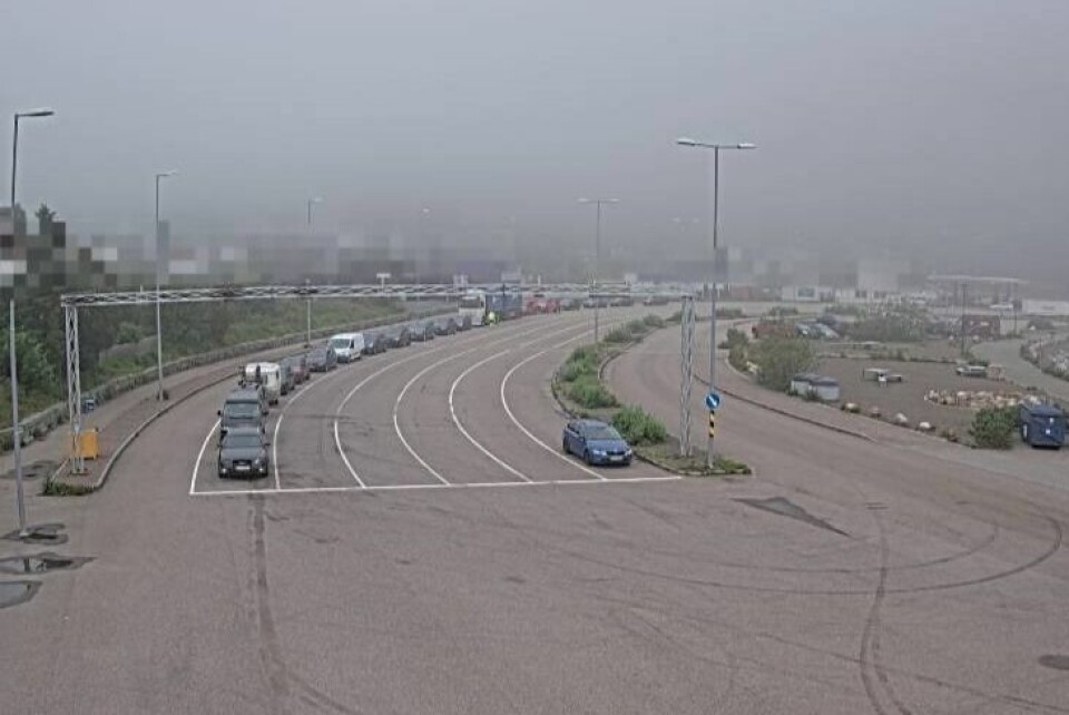 På grunn av at fergesambandet mellom Bognes og Lødingen (bildet) er så trafikkert, innfører også Lødingen kommune regionale tiltak fra i dag. På grunn av at fergesambandet mellom Bognes og Lødingen (bildet) er så trafikkert, innfører også Lødingen kommune regionale tiltak fra i dag. Foto: Webkamera, Statens vegvesen