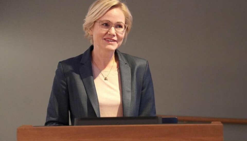NYE TILTAK. Helse- og omsorgsminister Ingvild Kjerkol innførte mandag nye tiltak for å bekjempe den nye Omicron-varianten av koronaviruset. NYE TILTAK. Helse- og omsorgsminister Ingvild Kjerkol innførte mandag nye tiltak for å bekjempe den nye Omicron-varianten av koronaviruset. Foto: Stortinget.