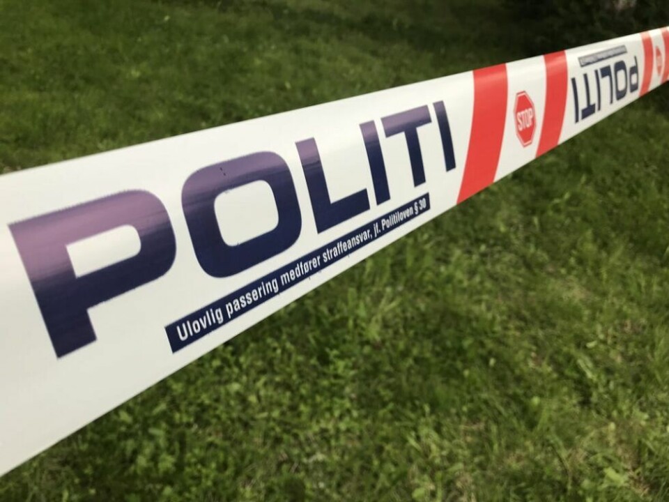 TYVERI. Politiet får trolig tak i tyvene som stjal en dyr el-sykkel natt til fredag, ettersom tyvene ble filmet. TYVERI. Politiet får trolig tak i tyvene som stjal en dyr el-sykkel natt til fredag, ettersom tyvene ble filmet.
