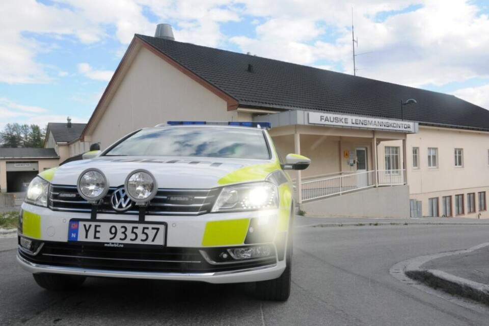POLITIET PÅ FAUSKE. POLITIET PÅ FAUSKE.