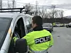 VINKET INN. Seks bilførere ble vinket inn av politiet ved Stranda etter å ha kjørt for fort. Bildet er tatt i forbindelse med en rutinekontroll utenfor Fauske i 2018. Foto: ARKIV/Frank Øvrewall