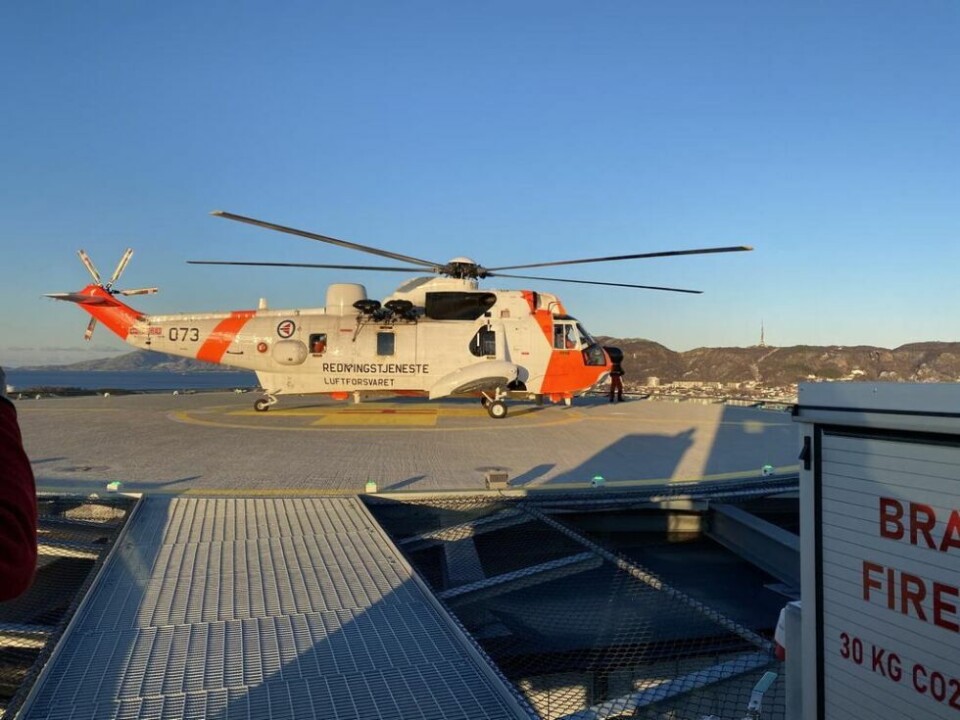 TILBAKE PÅ TAKET. Fra 8. september kan helikopter igjen lande på taket på Nordlandssykehuset. Bildet er fra en av nødrettslandingene som er foretatt på landingsplassen før den ble godkjent. TILBAKE PÅ TAKET. Fra 8. september kan helikopter igjen lande på taket på Nordlandssykehuset. Bildet er fra en av nødrettslandingene som er foretatt på landingsplassen før den ble godkjent. Foto: Nordlandssykehusets drift- og eiendomssjef Bernt Toldnes