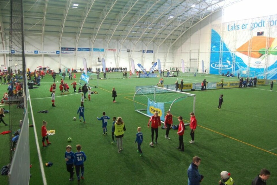 AKTIVITET. Fauske/Sprint er også denne gang på Grasrot-toppen. Tipperne har hittil i år bidratt med over 40.000 kroner. Pengene går til å skape mer fotballaktivitet, blant annet i SKS Arena. AKTIVITET. Fauske/Sprint er også denne gang på Grasrot-toppen. Tipperne har hittil i år bidratt med over 40.000 kroner. Pengene går til å skape mer fotballaktivitet, blant annet i SKS Arena. Foto: Stig Bjørnar Karlsen