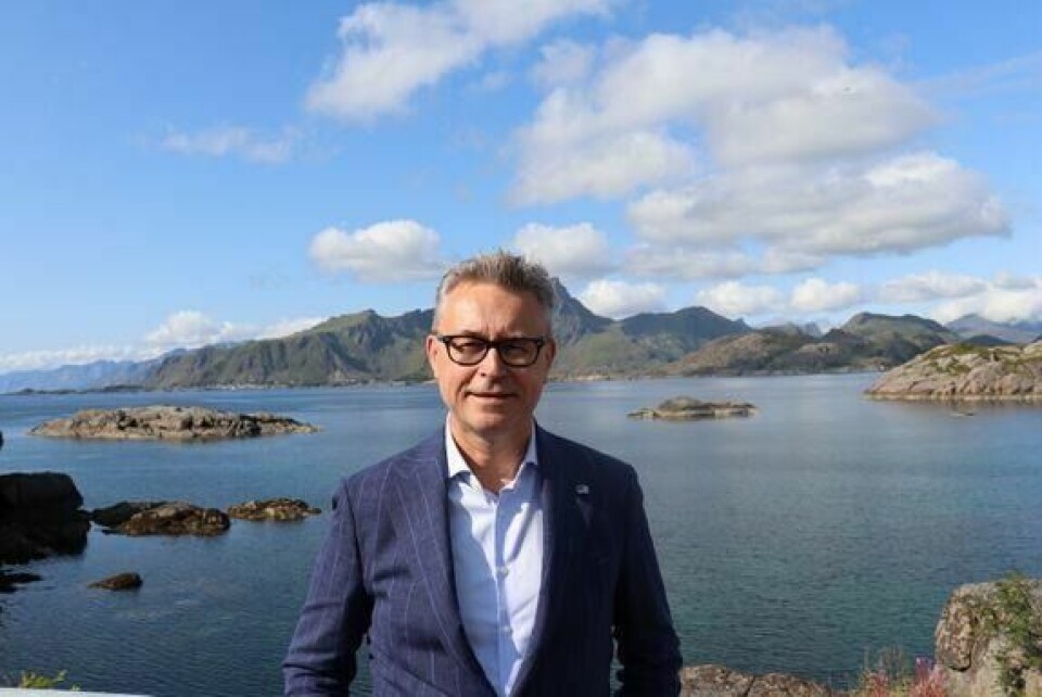 NY STANDARD. Fiskeri- og sjømatminister Odd Emil Ingebrigtsen varsler om strengere regler for fiskeri- og havbruksnæringen rundt forsøpling. NY STANDARD. Fiskeri- og sjømatminister Odd Emil Ingebrigtsen varsler om strengere regler for fiskeri- og havbruksnæringen rundt forsøpling.