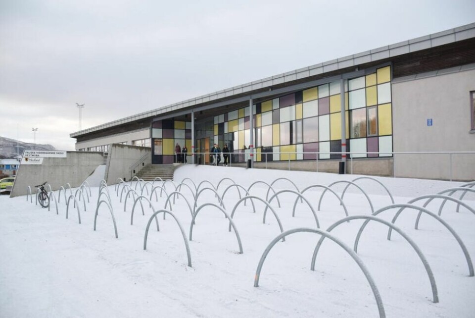 HOLDER STENGT I UVÆR. Fauske videregående skole ber sine elever holde seg hjemme på fredag. HOLDER STENGT I UVÆR. Fauske videregående skole ber sine elever holde seg hjemme på fredag. Foto: Frida Kalbakk