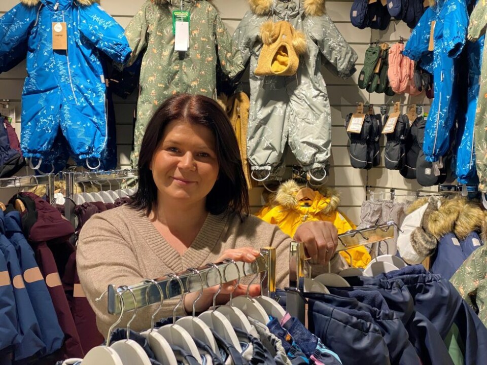 TØFT ÅR. Etter et veldig tøft år på grunn av korona har daglig leder og eier av butikken Lille Luring, Ann Kristin Kristensen begjært oppbud. TØFT ÅR. Etter et veldig tøft år på grunn av korona har daglig leder og eier av butikken Lille Luring, Ann Kristin Kristensen begjært oppbud. Foto: Eva S. Winther