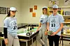 GJORDE DET BRA. Lovise Watne Carlsen, Kristian Ingvaldsen og Ronja Kristensen skulle delta på First Lego League-turneringen på Tverlandet, men den ble avlyst. Derfor filmet de robotkjøringen og ble champions i den digitale Salten-turneringen. Foto: Maria Edvardsen