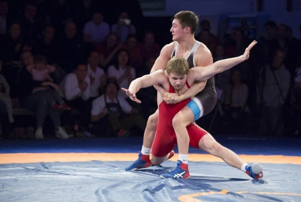 VANT. Benjamin Hansen tok gull i senior-NM på hjemmebane, og nå har Fauske atletklubb blitt tildelt prisen 'Årets arrangement' for NM-helga. VANT. Benjamin Hansen tok gull i senior-NM på hjemmebane, og nå har Fauske atletklubb blitt tildelt prisen 'Årets arrangement' for NM-helga. Foto: Torger Karlsen