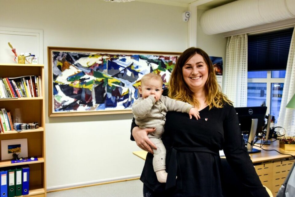 BIDRAR. Ordfører Marlen Rendall Berg og hennes Senmterparti-kolleger i Indre Salten vil bidra til høstens TV-innsamling, der Verdens Naturfond skal bidra til å redusere forurensingen av plast i havet. Varaordfører Ola Smeplass i Bodø boikotter derimot innsamlingen. BIDRAR. Ordfører Marlen Rendall Berg og hennes Senmterparti-kolleger i Indre Salten vil bidra til høstens TV-innsamling, der Verdens Naturfond skal bidra til å redusere forurensingen av plast i havet. Varaordfører Ola Smeplass i Bodø boikotter derimot innsamlingen. Foto: Sylvia Bredal (Arkivfoto)