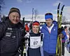 MESTERMØTE. Benn Eidissen har forlenget samarbeidsavtalen med Ingrid Mathisen. Her er de sammen med skikongen Bjørn Dæhlie under Kobberløpet 2019. Foto: Karianne Grønbech