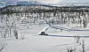 TRÅKKES OPP. Her tråkker Sulitjelma scooterklubb Turistløypa og Kjelvassløypa som del av et prøveprosjekt, som også var en del av grunnlaget for at Kjelvassløypa ble vedtatt i kommunestyret. Nå er klagesaken avgjort, og løypa kan åpnes. Foto: Cato Hultmann